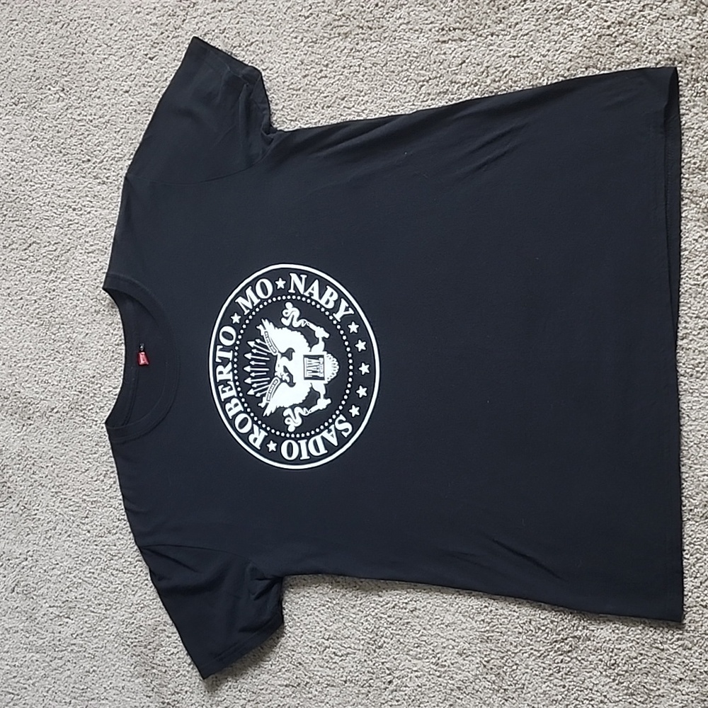 Liverpool FC mens tee large